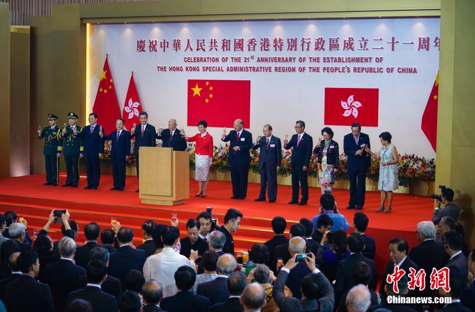 今年前三季度中國海油實現(xiàn)營業(yè)收入3068億元 同比下降1.39%
