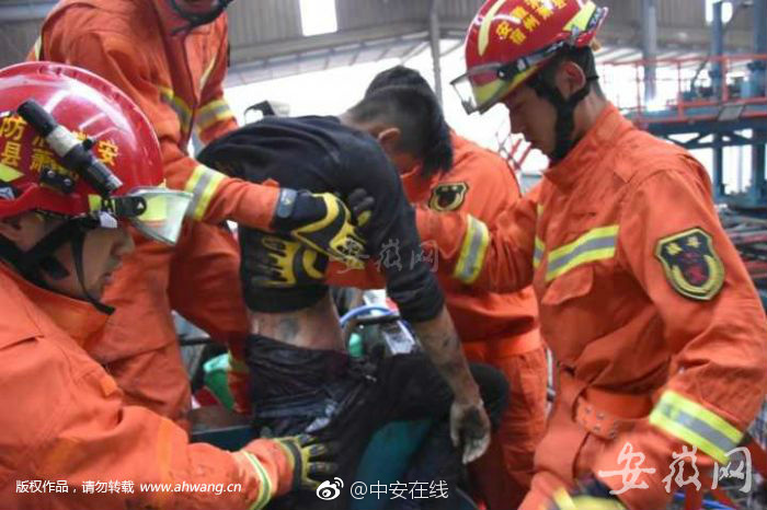當媽or想當媽？袁立曬懷抱寶寶照片引猜測