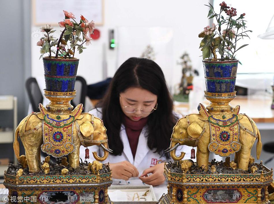 年輕人逃離的工廠 正在被博士們看中