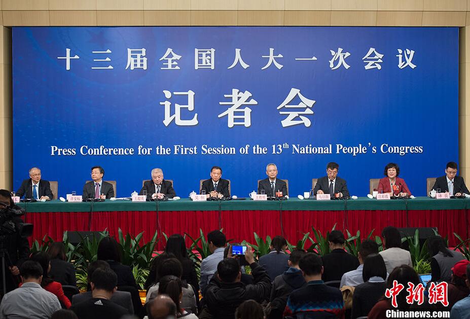 中國軟件三十年：煙塵隱入，夾縫重生